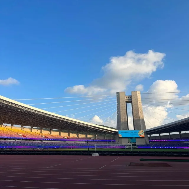 巴塞罗那赛果揭晓:赛场风云背后的精彩故事